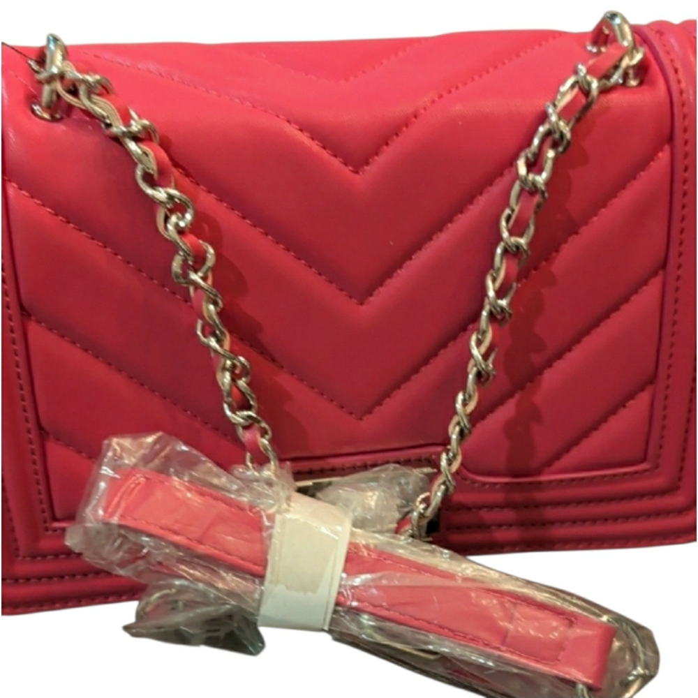 Badgley Mischka Pink Chevron Quilted Crossbody (Retail $149) NWT! - Picture 8 of 11